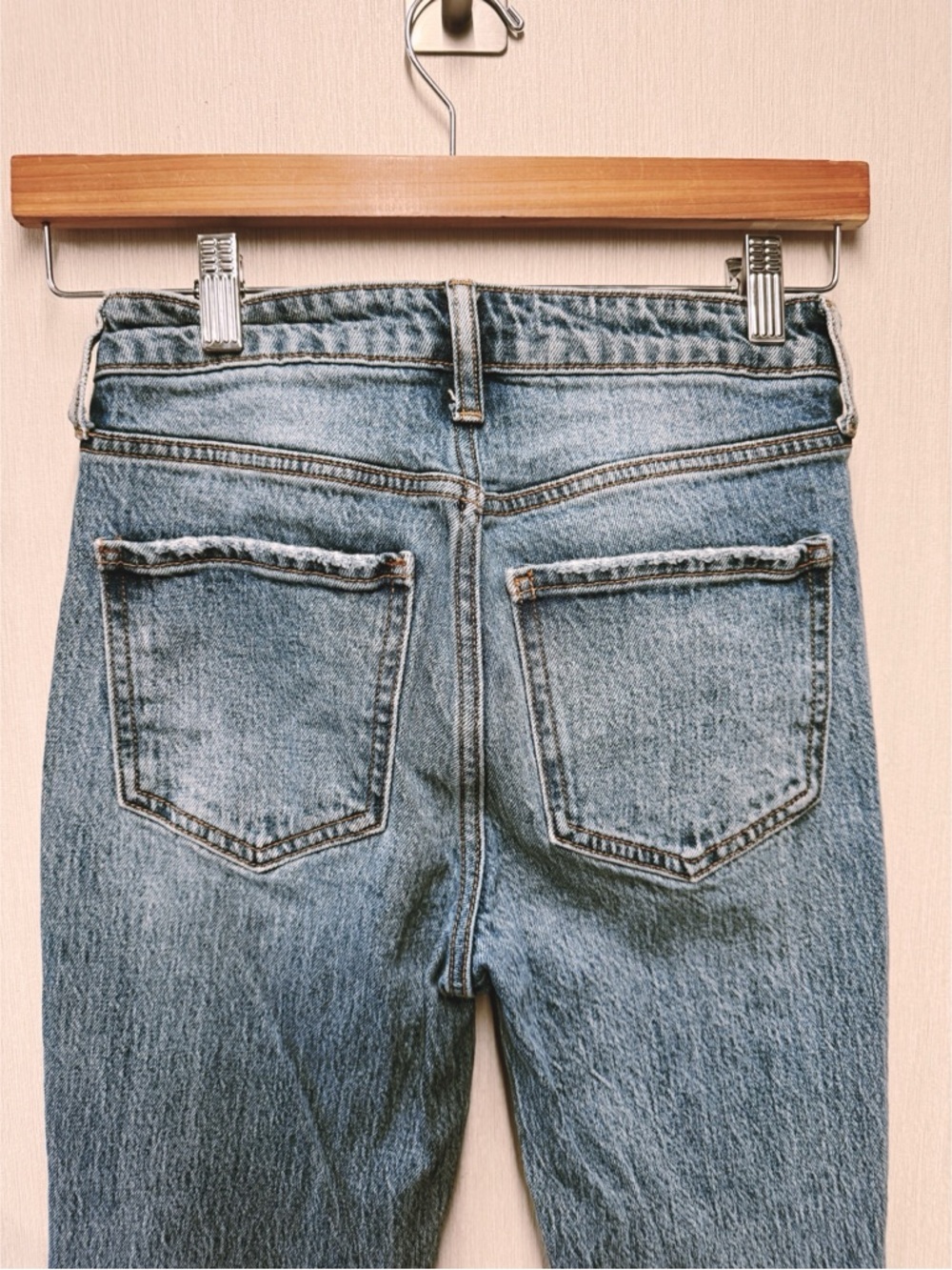 Willow + Root The Flared Out High Rise Split Hem Jeans, Size 24 - Picture 10 of 12